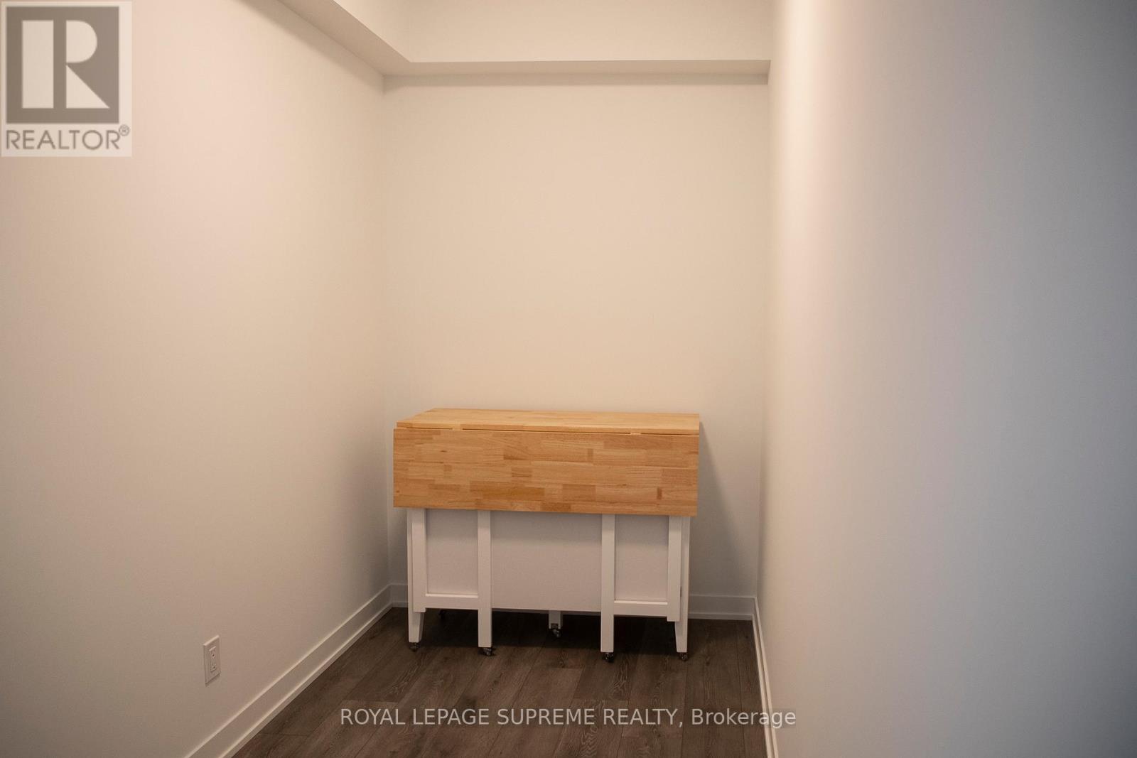 704 - 1787 St Clair Avenue W, Toronto, Ontario  M6N 0B7 - Photo 14 - W12742870