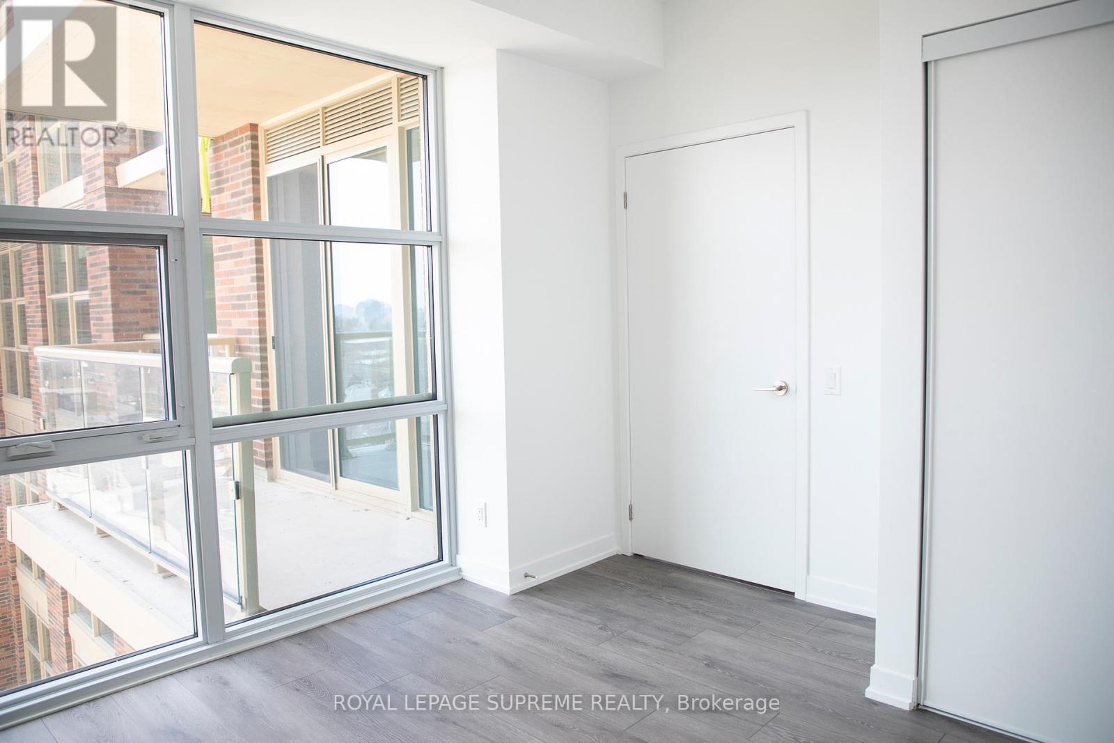 704 - 1787 St Clair Avenue W, Toronto, Ontario  M6N 0B7 - Photo 7 - W12742870