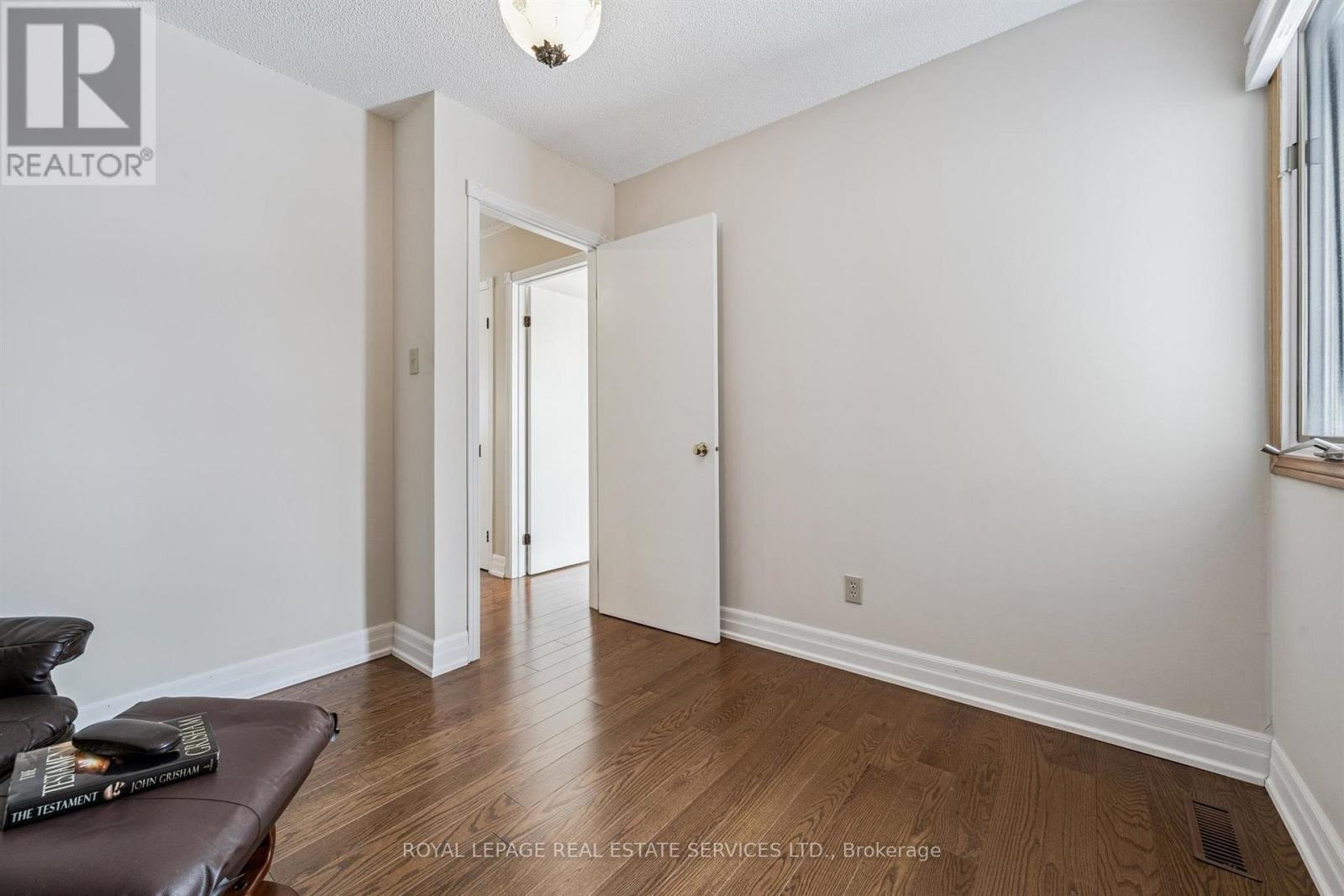 236 O'donoghue Avenue, Oakville, Ontario  L6H 3W6 - Photo 26 - W12742876