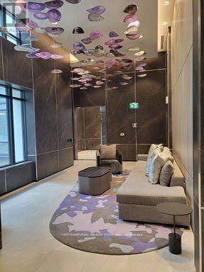 1933 - 5 Mabelle Avenue, Toronto, Ontario  M9A 4Y1 - Photo 8 - W12742882