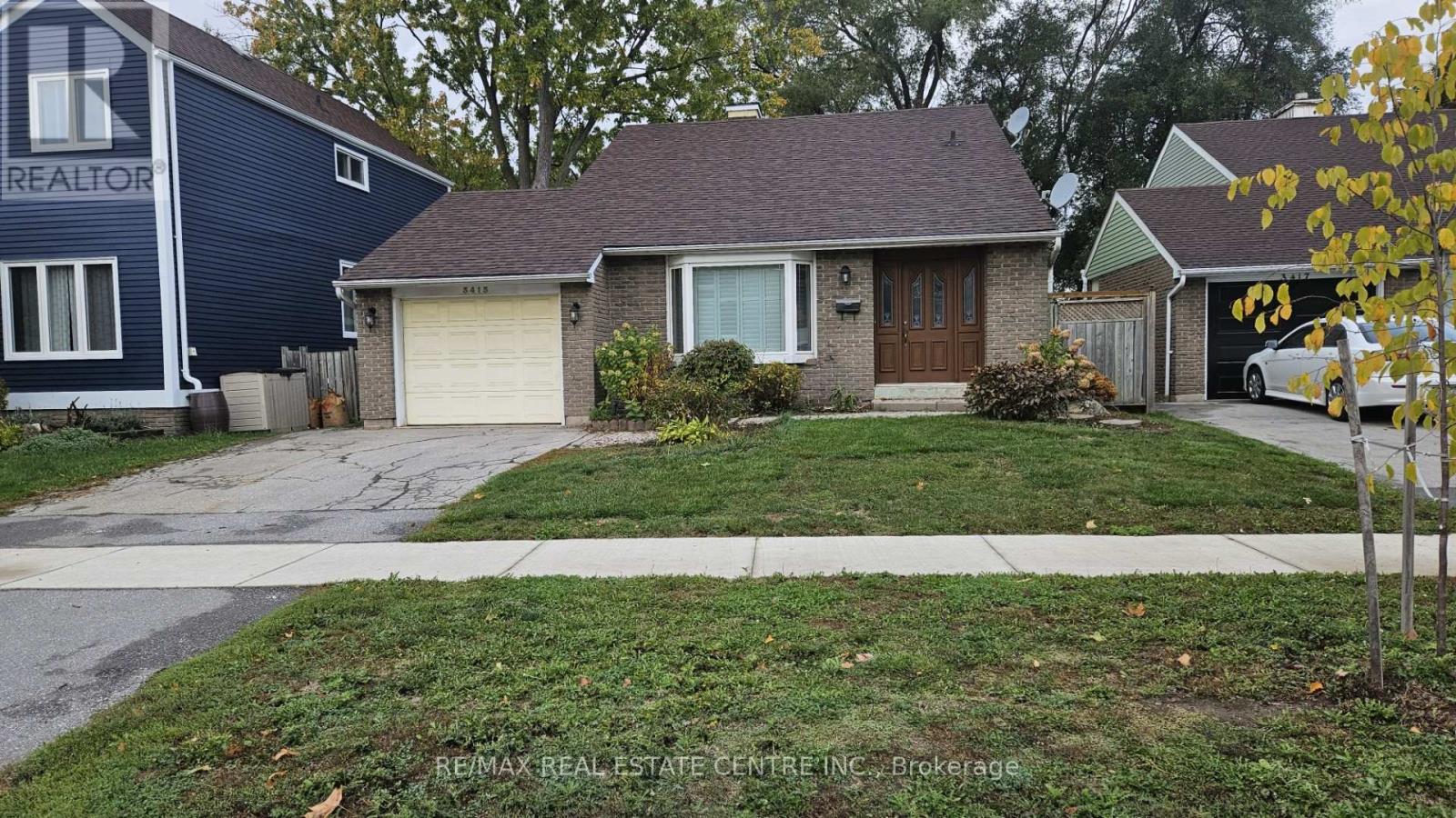 3413 ROCKWOOD DRIVE, Burlington, Ontario