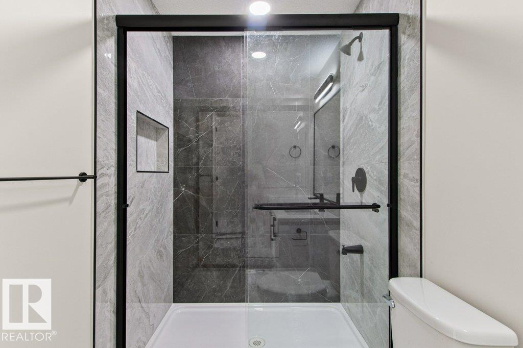 3043 142 Av Nw, Edmonton, Alberta T5Y 1J1 - Photo 27 - E4471540