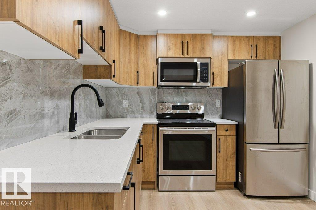 3043 142 Av Nw, Edmonton, Alberta T5Y 1J1 - Photo 38 - E4471540