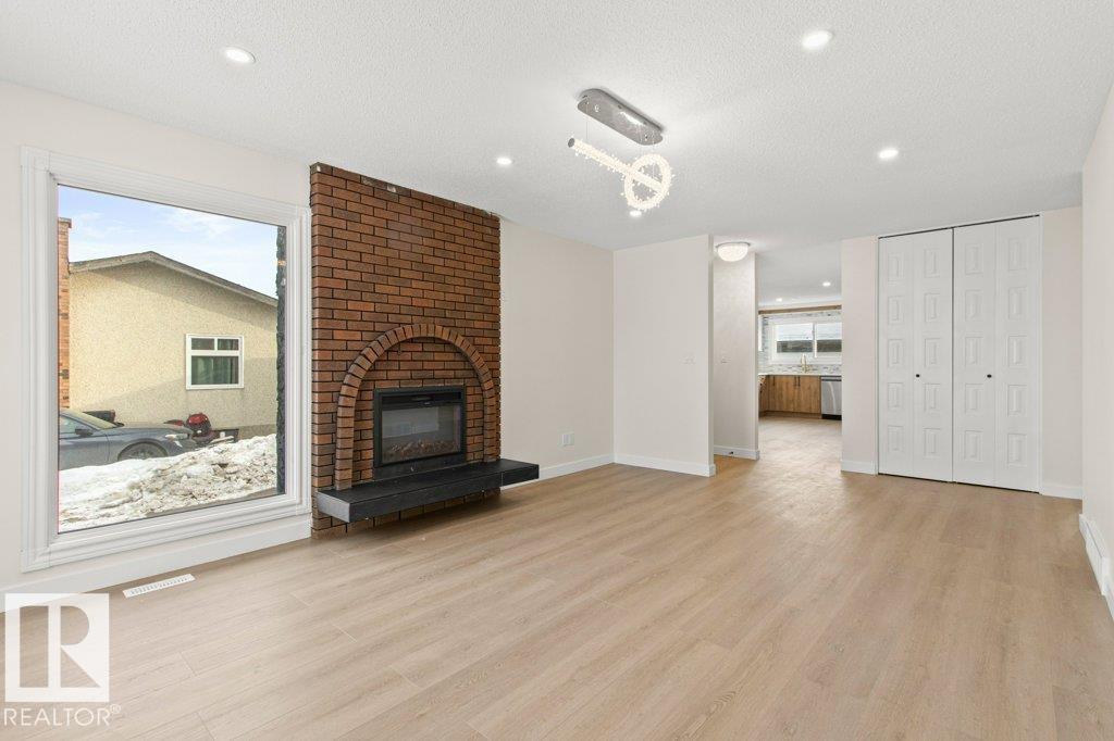 3043 142 Av Nw, Edmonton, Alberta T5Y 1J1 - Photo 17 - E4471540