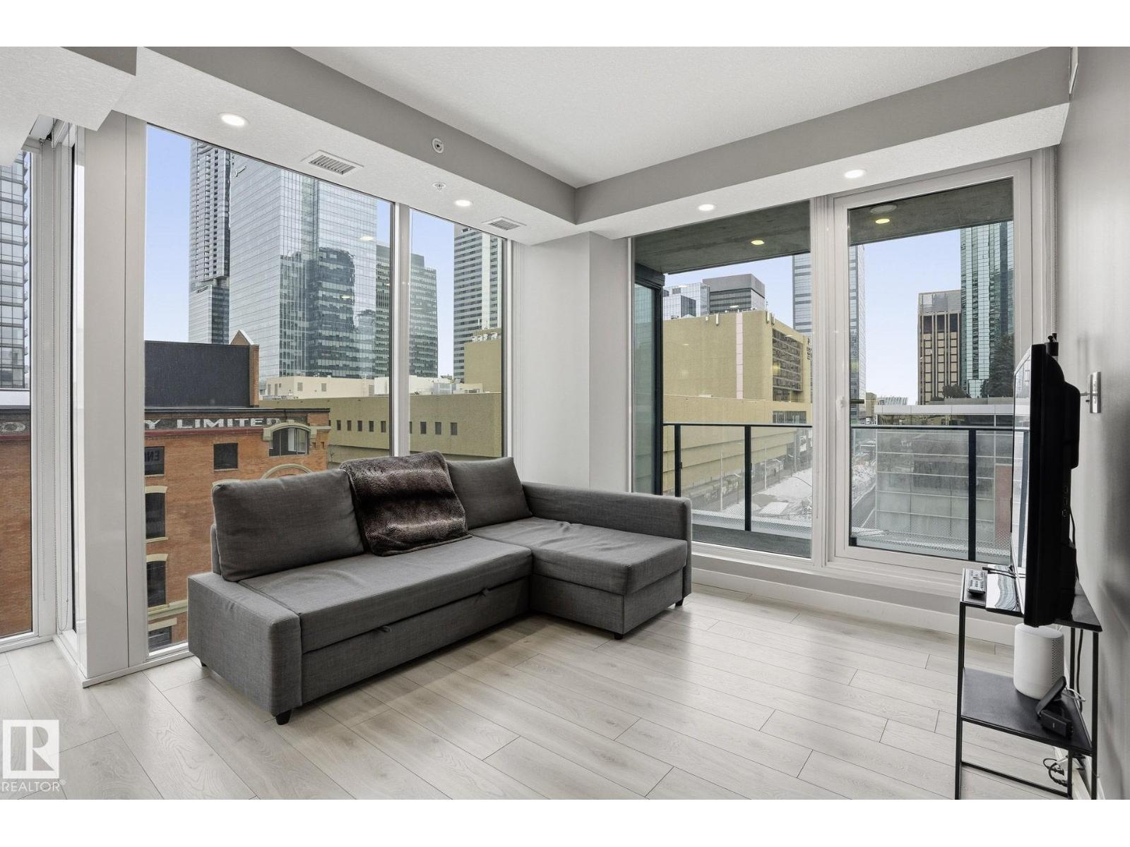 #503 10180 103 St Nw, Edmonton, Alberta T8R 1A9 - Photo 10 - E4471645