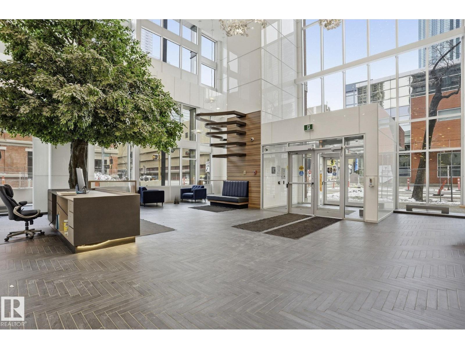 #503 10180 103 St Nw, Edmonton, Alberta T8R 1A9 - Photo 2 - E4471645