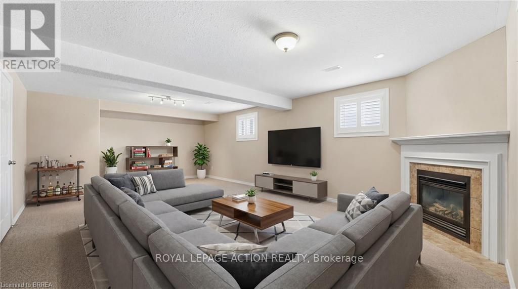 28 Mansfield Drive, Brant, Ontario  N0E 1N0 - Photo 14 - X12742838