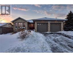 28 MANSFIELD DRIVE, Brant, Ontario