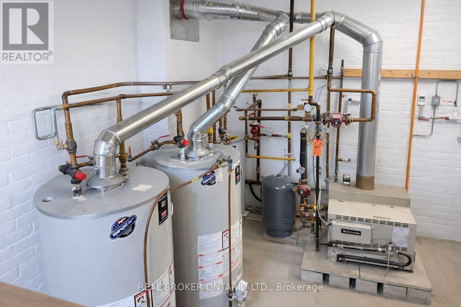 17 Louisa Street, Kitchener, Ontario  N2H 5L7 - Photo 10 - X12742924