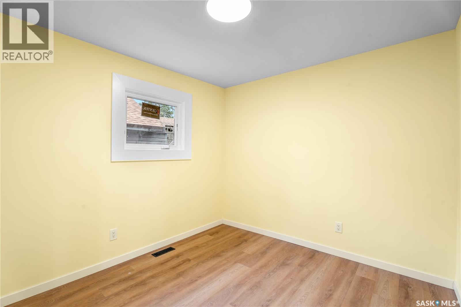 631 20th Street E, Prince Albert, Saskatchewan  S6V 1L5 - Photo 12 - SK027664