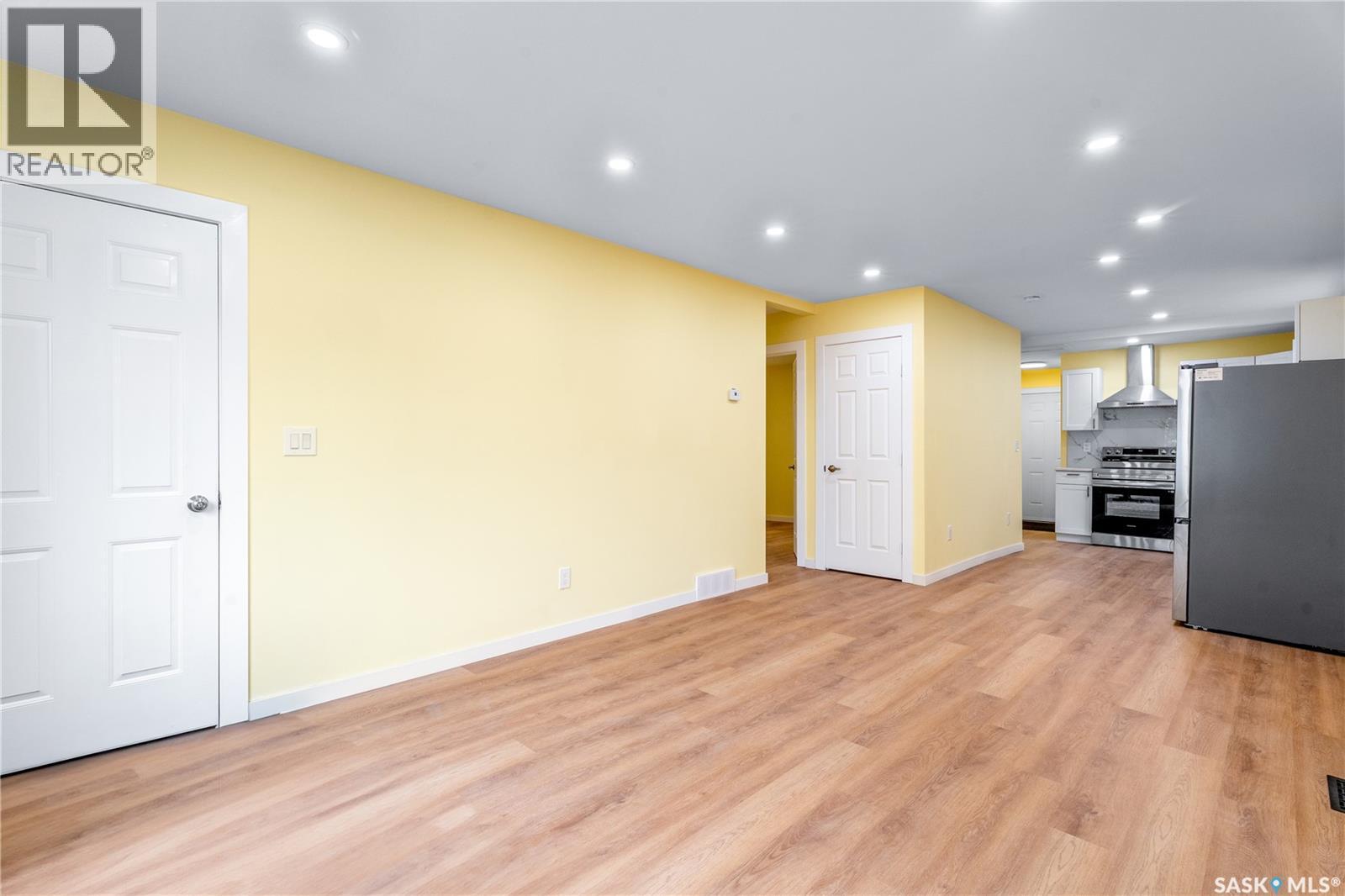 631 20th Street E, Prince Albert, Saskatchewan  S6V 1L5 - Photo 5 - SK027664