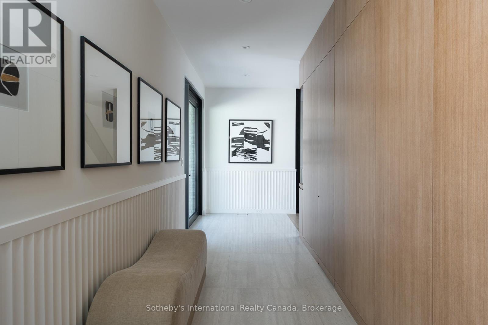 222 Burgundy Drive, Oakville, Ontario  L6J 4G1 - Photo 13 - W12742986