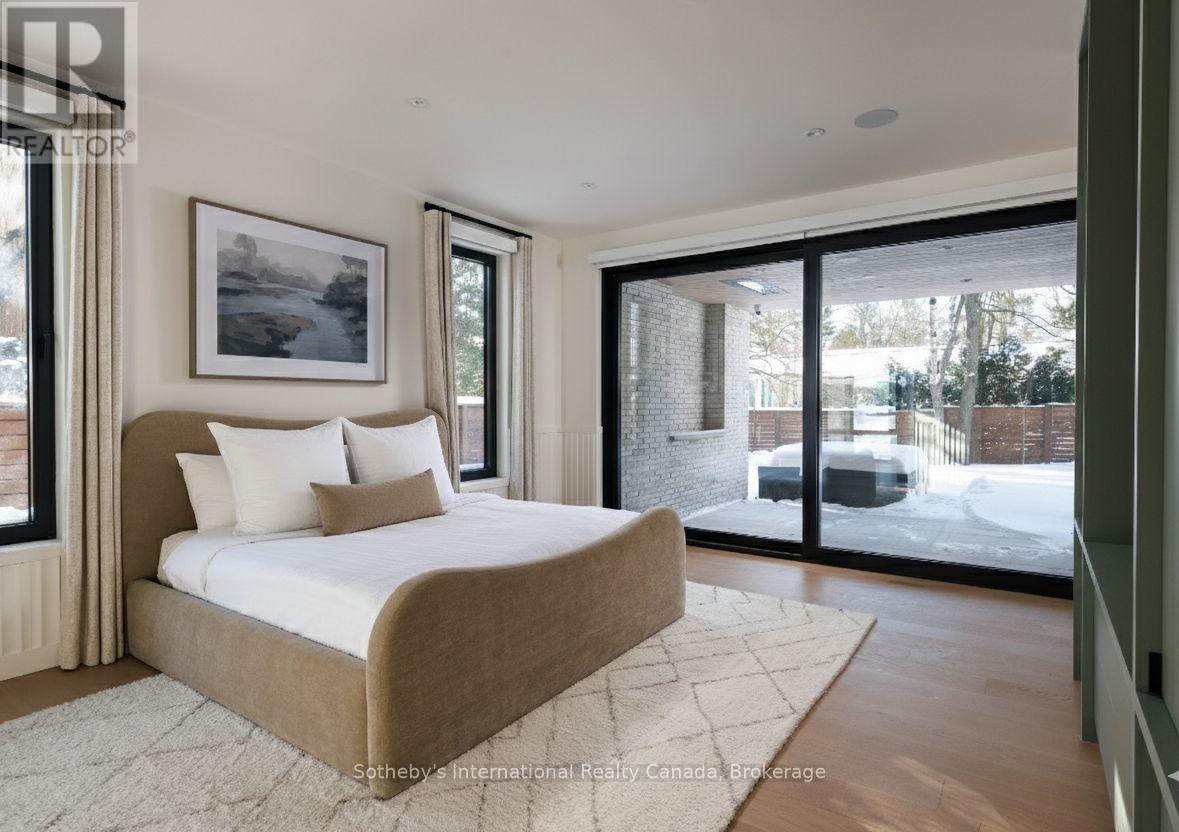 222 Burgundy Drive, Oakville, Ontario  L6J 4G1 - Photo 19 - W12742986