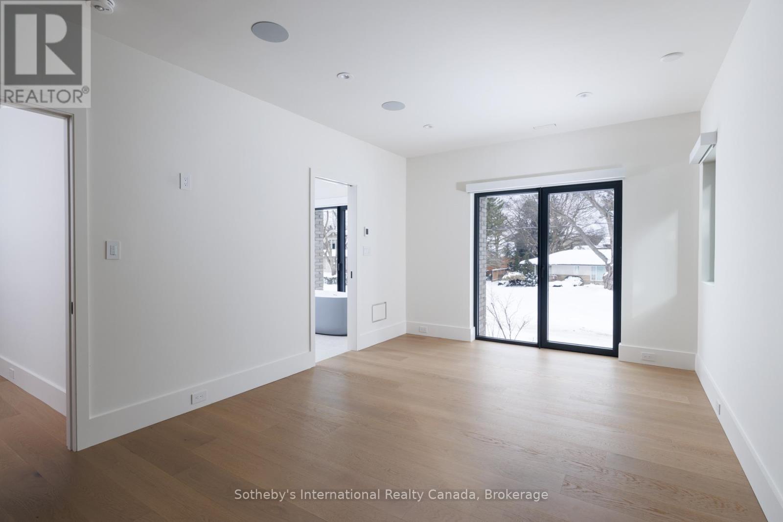 222 Burgundy Drive, Oakville, Ontario  L6J 4G1 - Photo 27 - W12742986