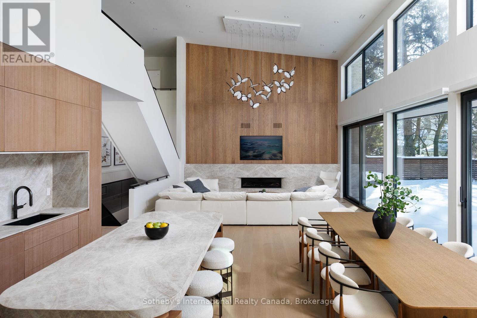 222 Burgundy Drive, Oakville, Ontario  L6J 4G1 - Photo 6 - W12742986