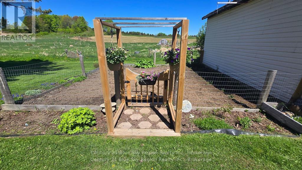 2670 Chiswick Line, Chisholm, Ontario  P0H 1Z0 - Photo 38 - X12743032