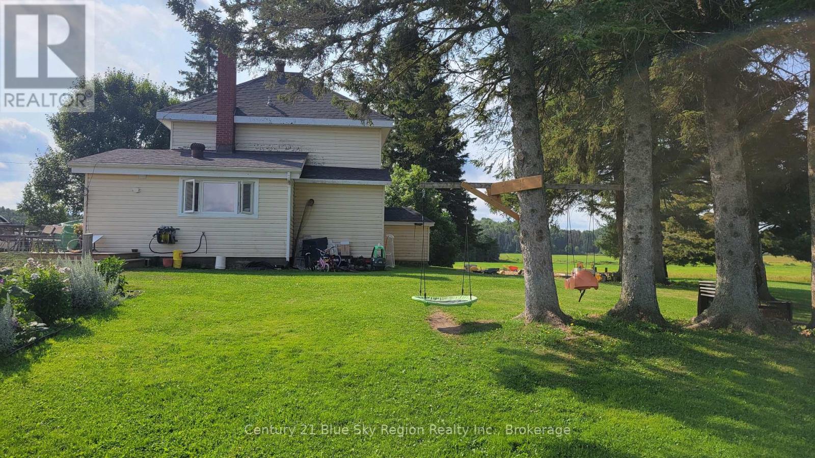 2670 Chiswick Line, Chisholm, Ontario  P0H 1Z0 - Photo 4 - X12743032