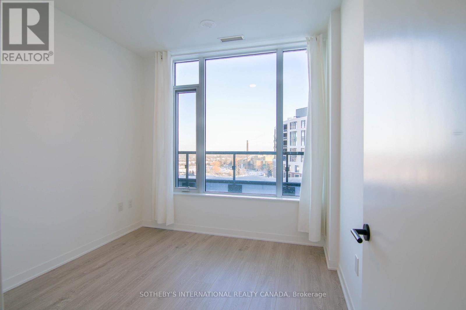 811 - 2495 Eglinton Avenue, Mississauga, Ontario  L5M 2V8 - Photo 10 - W12691880