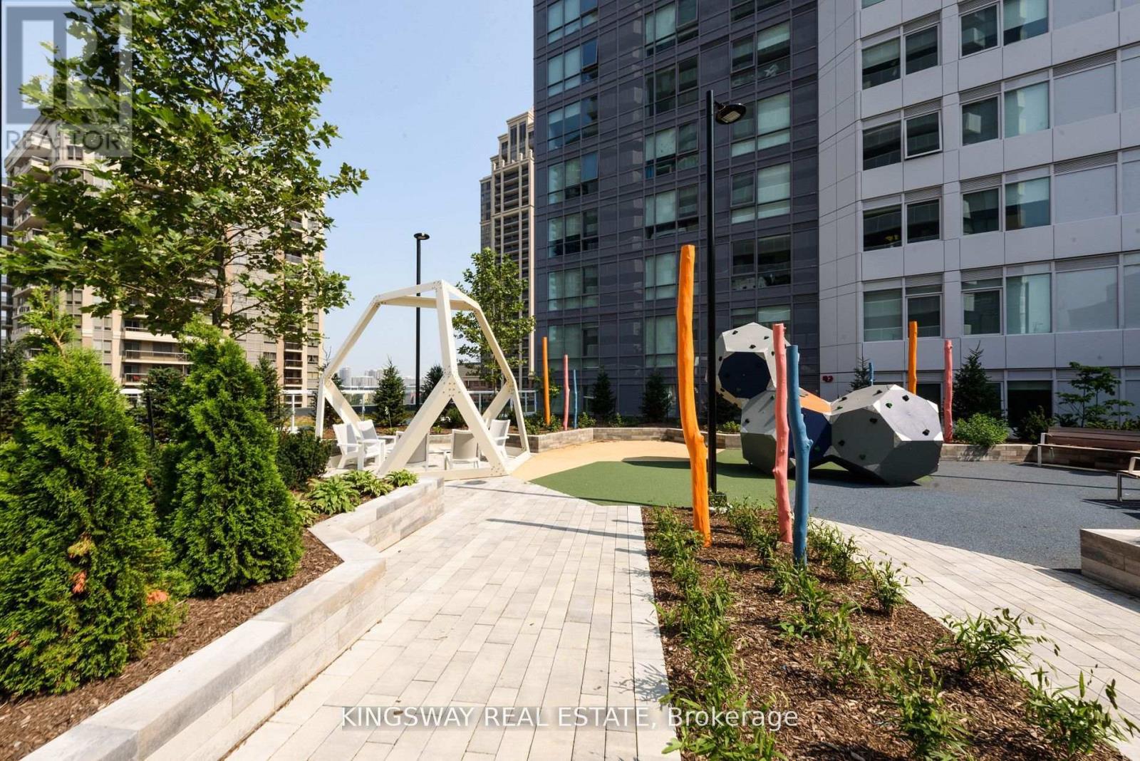 2803 - 4065 Confederation Parkway, Mississauga, Ontario  L5B 0L4 - Photo 29 - W12741650