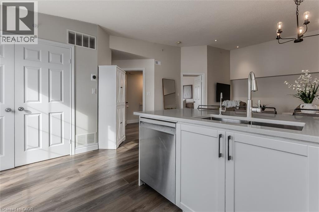 1450 Bishops Gate Unit# 401, Oakville, Ontario  L6M 4N1 - Photo 11 - 40801486