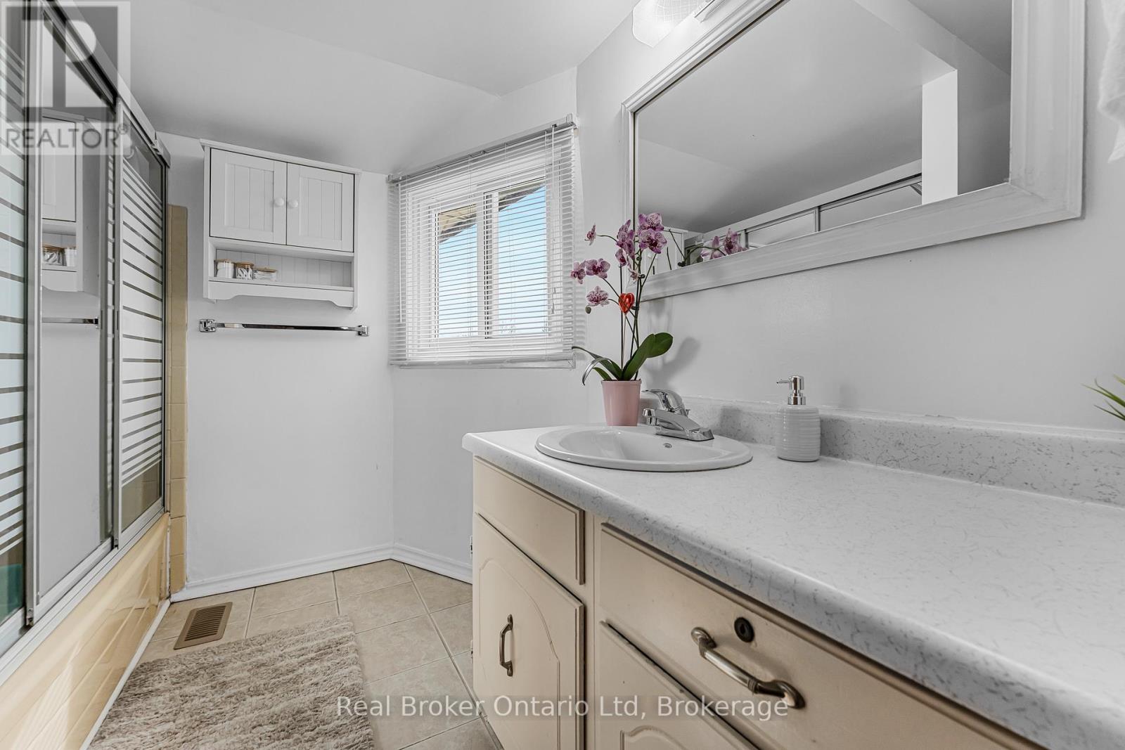 8 - 5982 Dunn Street, Niagara Falls, Ontario L2G 7J9 - Photo 19 - X12742956