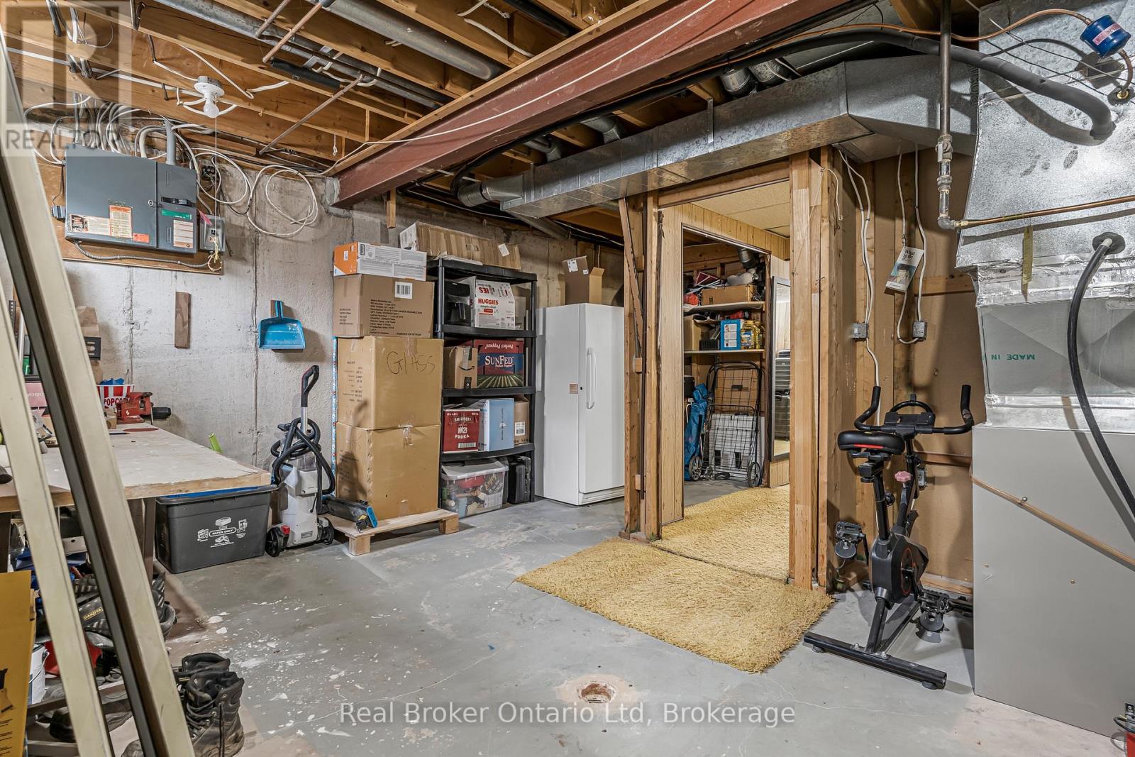 8 - 5982 Dunn Street, Niagara Falls, Ontario L2G 7J9 - Photo 29 - X12742956