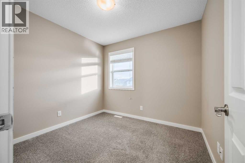 69 Skyview Point Common Ne, Calgary, Alberta  T3N 0H1 - Photo 24 - A2278090