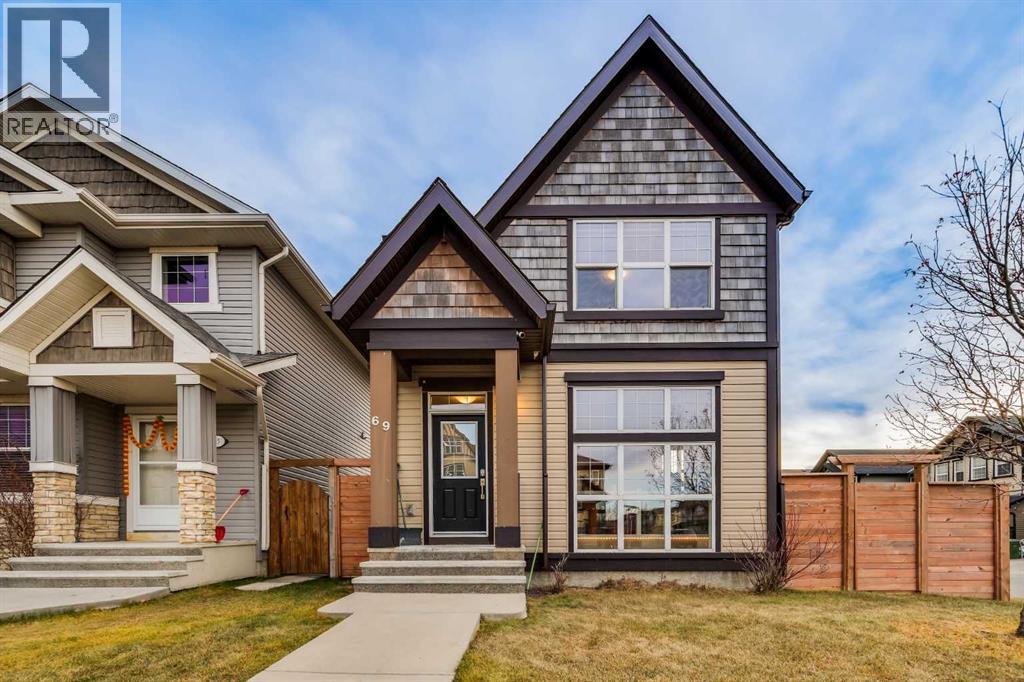 69 Skyview Point Common Ne, Calgary, Alberta  T3N 0H1 - Photo 2 - A2278090