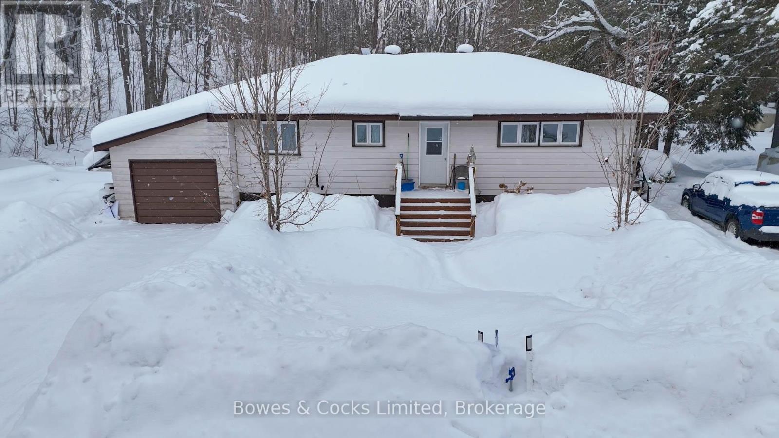 1052 Estates Road, Highlands East (Bicroft Ward), Ontario  K0L 1C0 - Photo 16 - X12742946