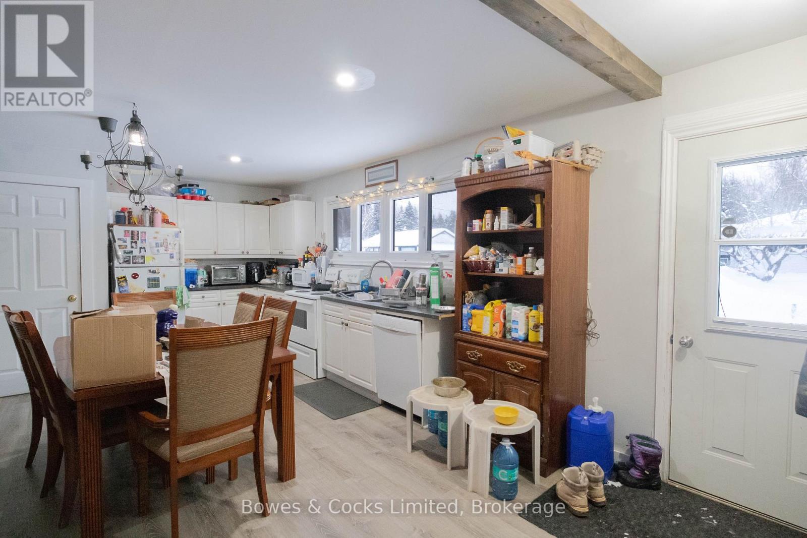 1052 Estates Road, Highlands East (Bicroft Ward), Ontario  K0L 1C0 - Photo 18 - X12742946