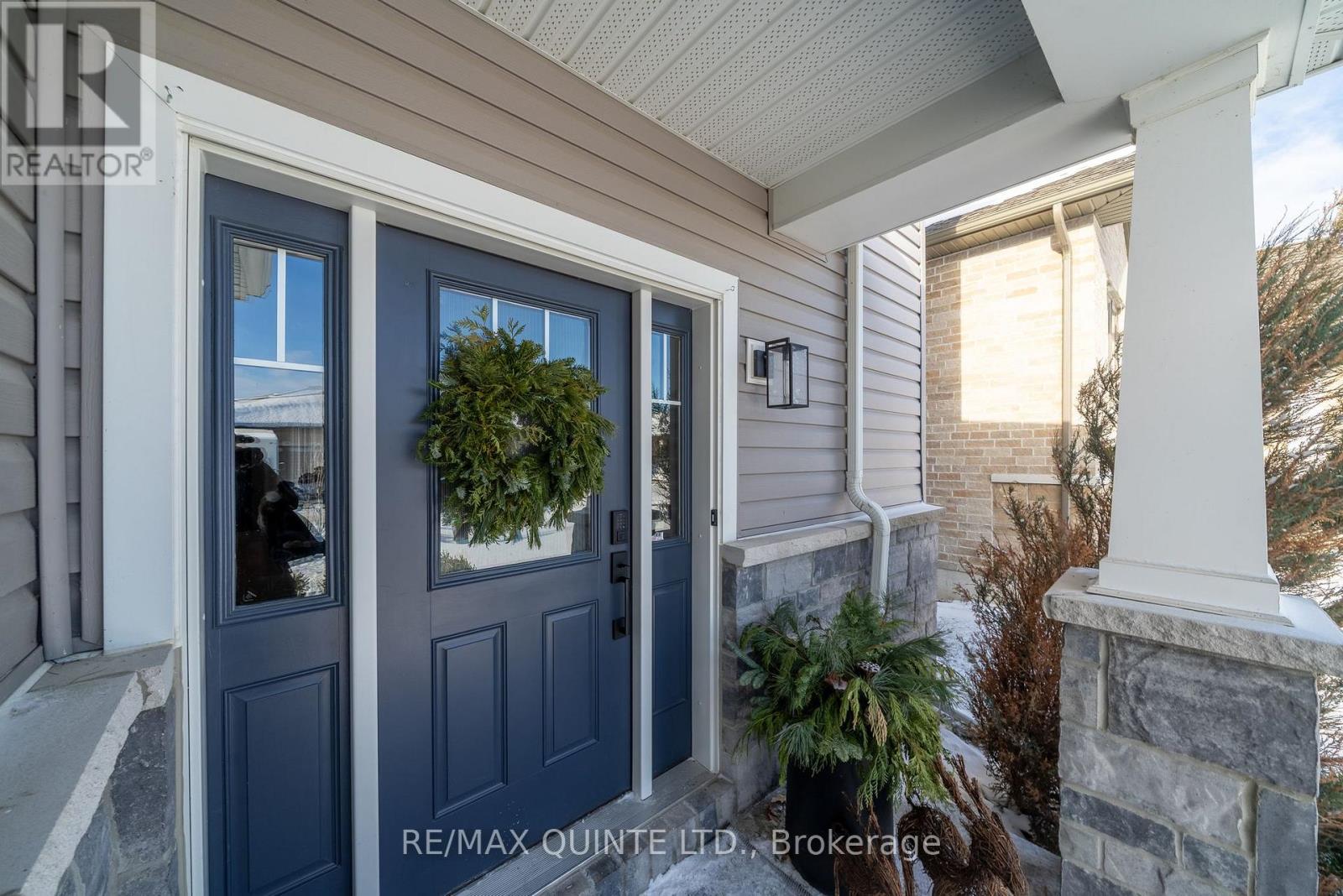 14 Cypress Drive, Belleville (Thurlow Ward), Ontario  K8N 0J6 - Photo 4 - X12743002