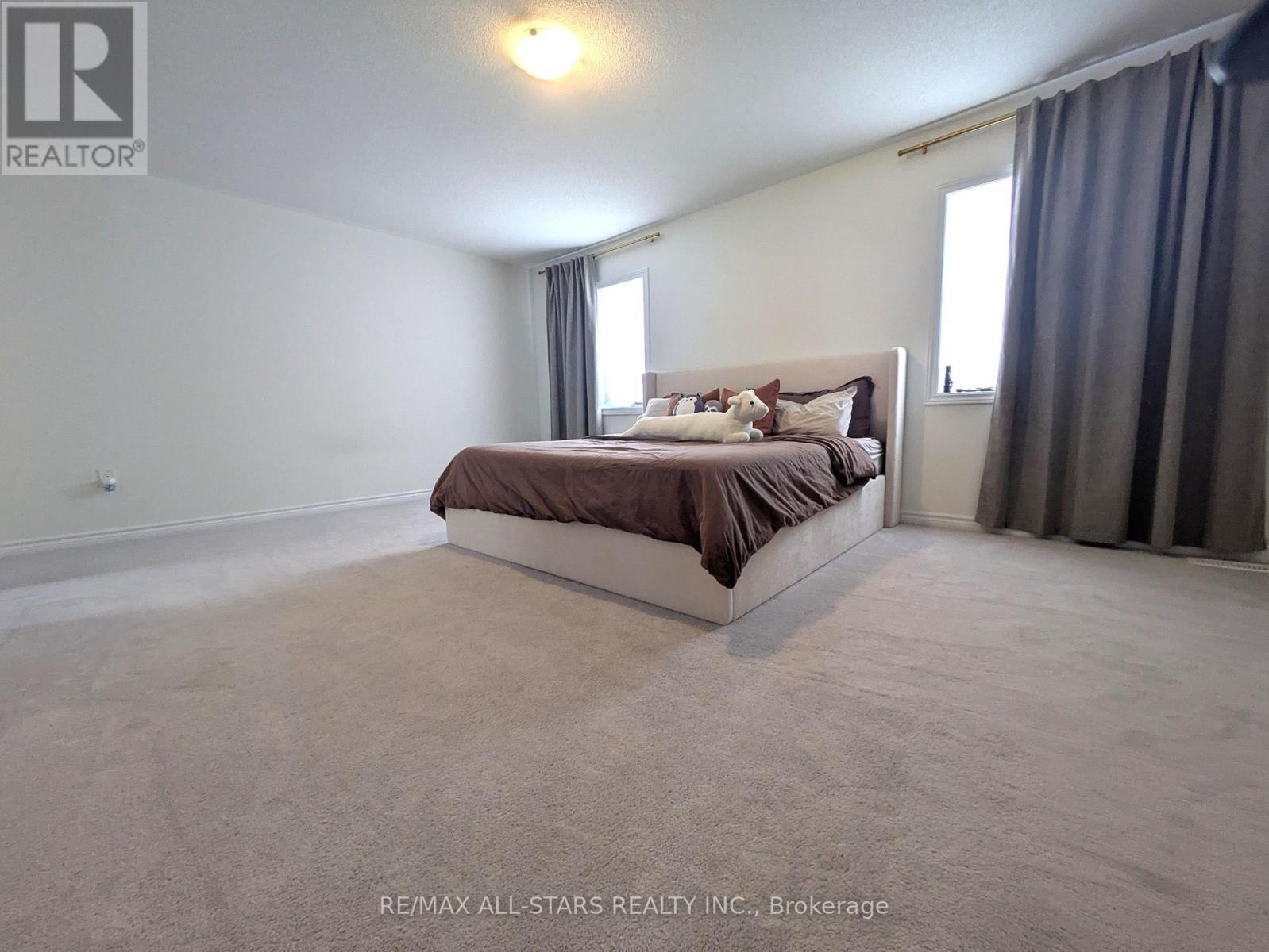 22 Hennessey Crescent, Kawartha Lakes, Ontario  K9V 0P3 - Photo 13 - X12743072