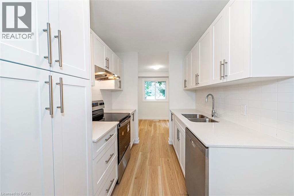 88 Tunbridge Crescent Unit# 49, Hamilton, Ontario  L8W 1L3 - Photo 10 - 40801909