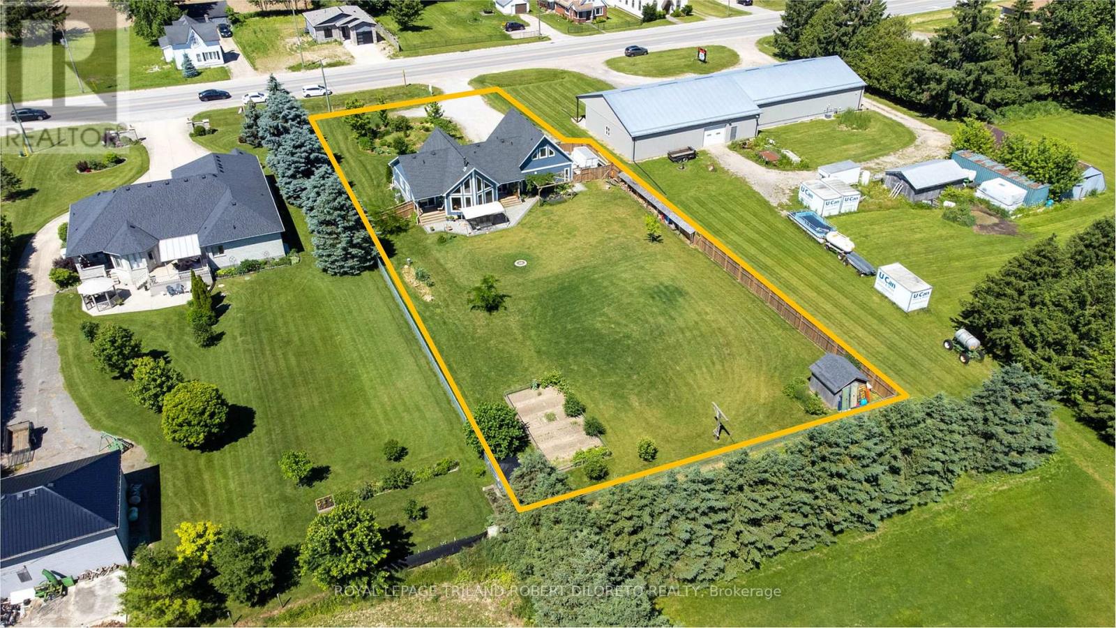 22910 Highbury Avenue N, Middlesex Centre, Ontario  N0M 2A0 - Photo 3 - X12742988