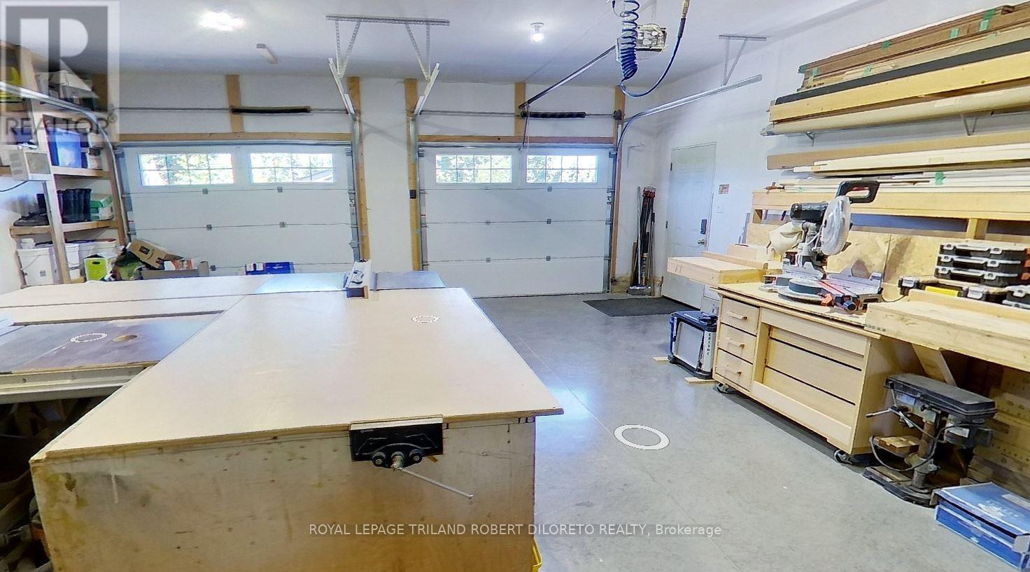 22910 Highbury Avenue N, Middlesex Centre, Ontario  N0M 2A0 - Photo 44 - X12742988