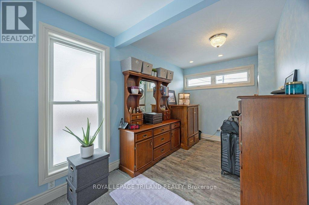 1212-1214-1218 Talbot Street, St. Thomas, Ontario  N5P 1G7 - Photo 19 - X12743118