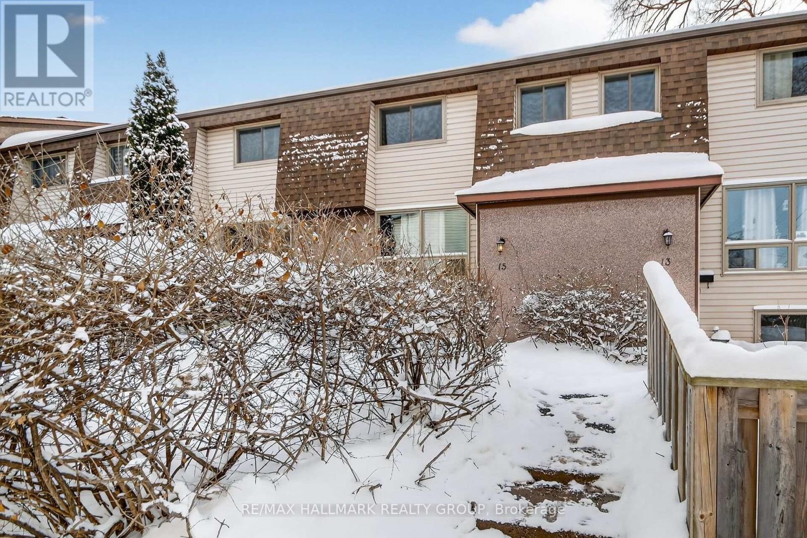 15 - 2640 Draper Avenue, Ottawa, Ontario  K2H 8V3 - Photo 1 - X12742926