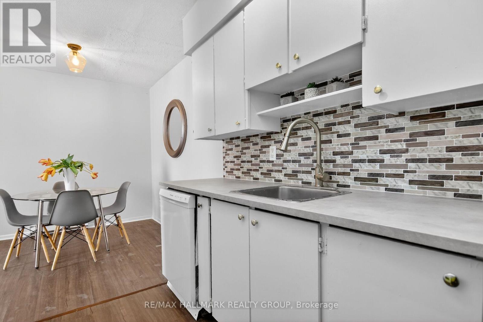 15 - 2640 Draper Avenue, Ottawa, Ontario  K2H 8V3 - Photo 13 - X12742926