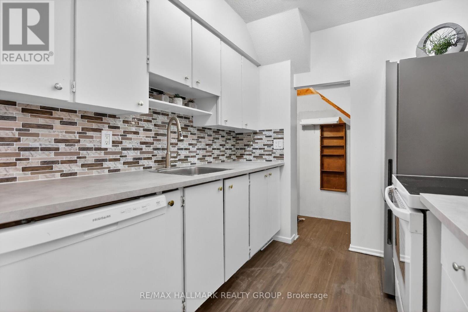 15 - 2640 Draper Avenue, Ottawa, Ontario  K2H 8V3 - Photo 16 - X12742926