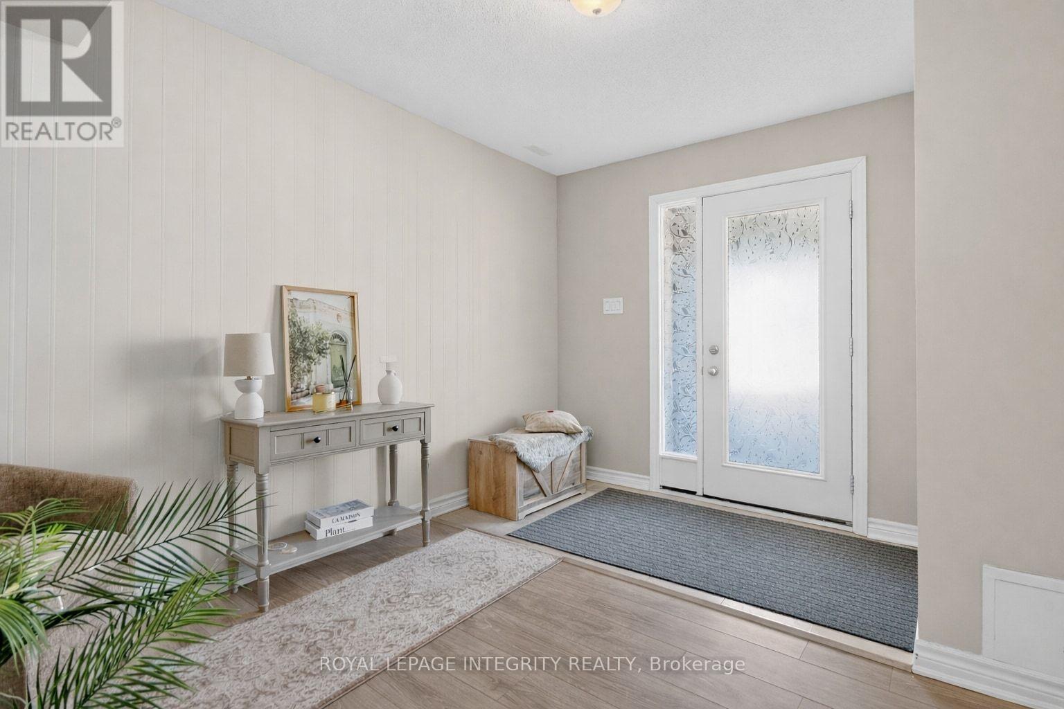 64 Feathertop Lane, Ottawa, Ontario  K2V 0K7 - Photo 2 - X12742964