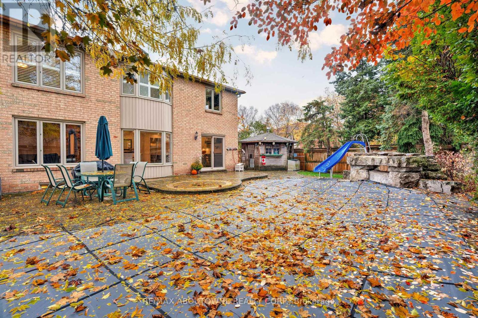 1586 Heritage Way, Oakville, Ontario  L6M 2Z5 - Photo 44 - W12675400