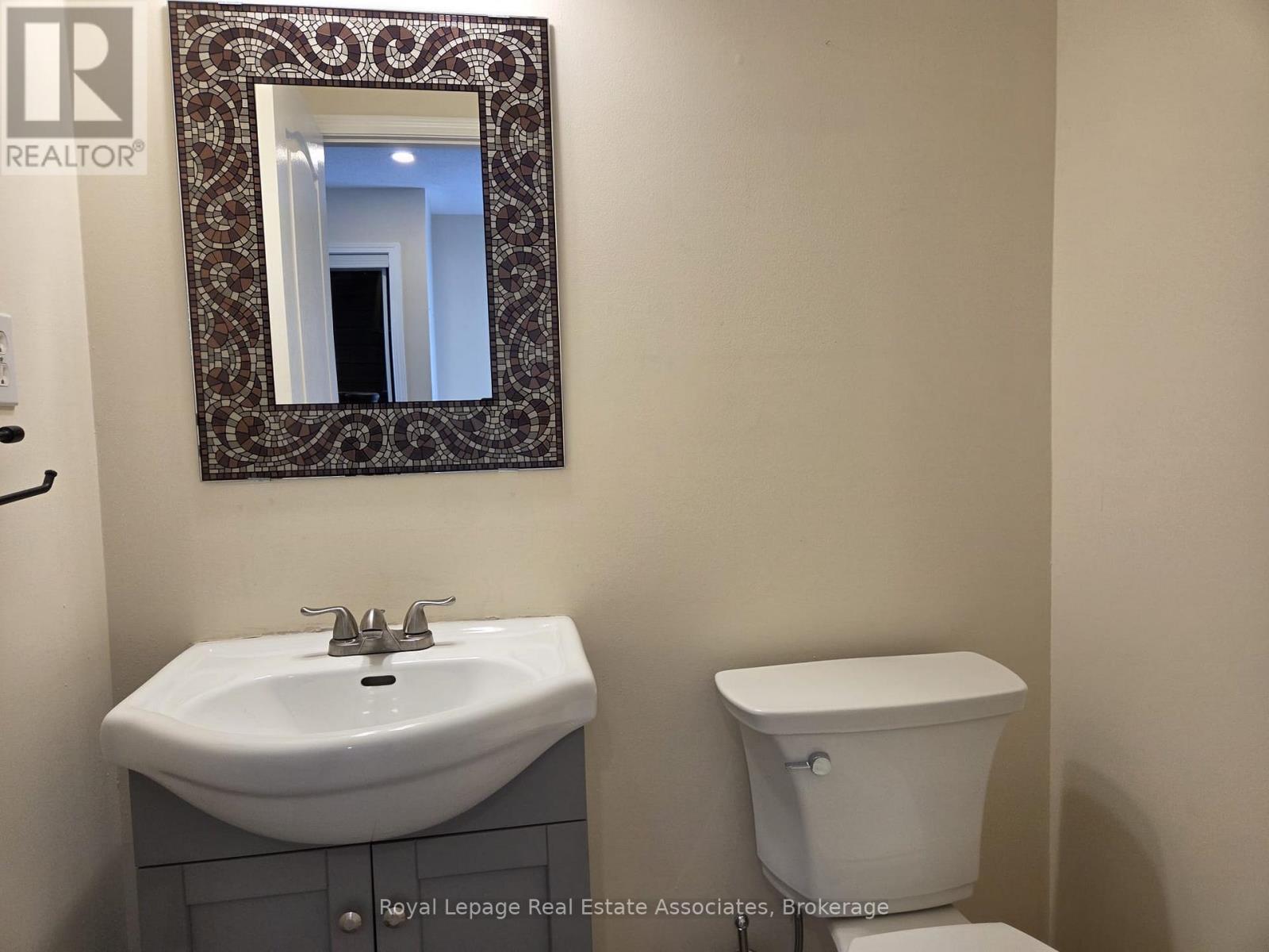 1546 Harwood Drive, Milton, Ontario  L9T 5K3 - Photo 18 - W12725296