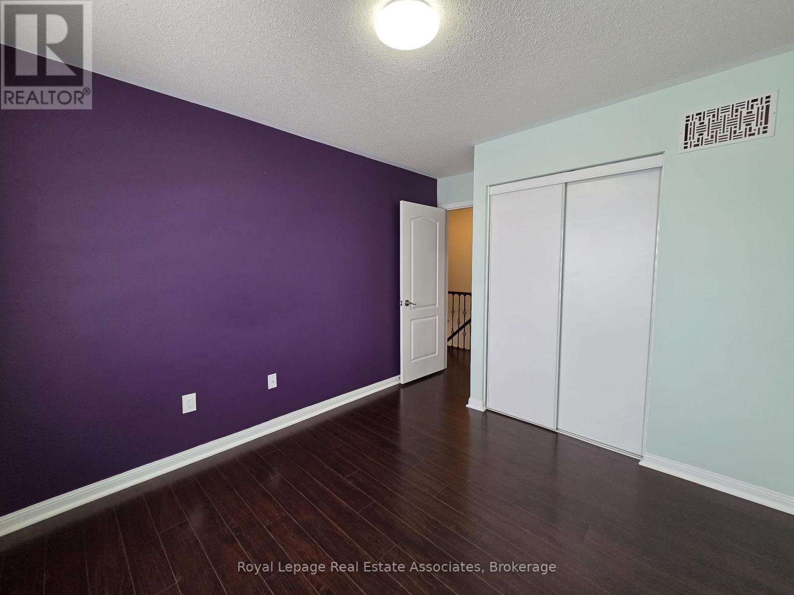 1546 Harwood Drive, Milton, Ontario  L9T 5K3 - Photo 30 - W12725296