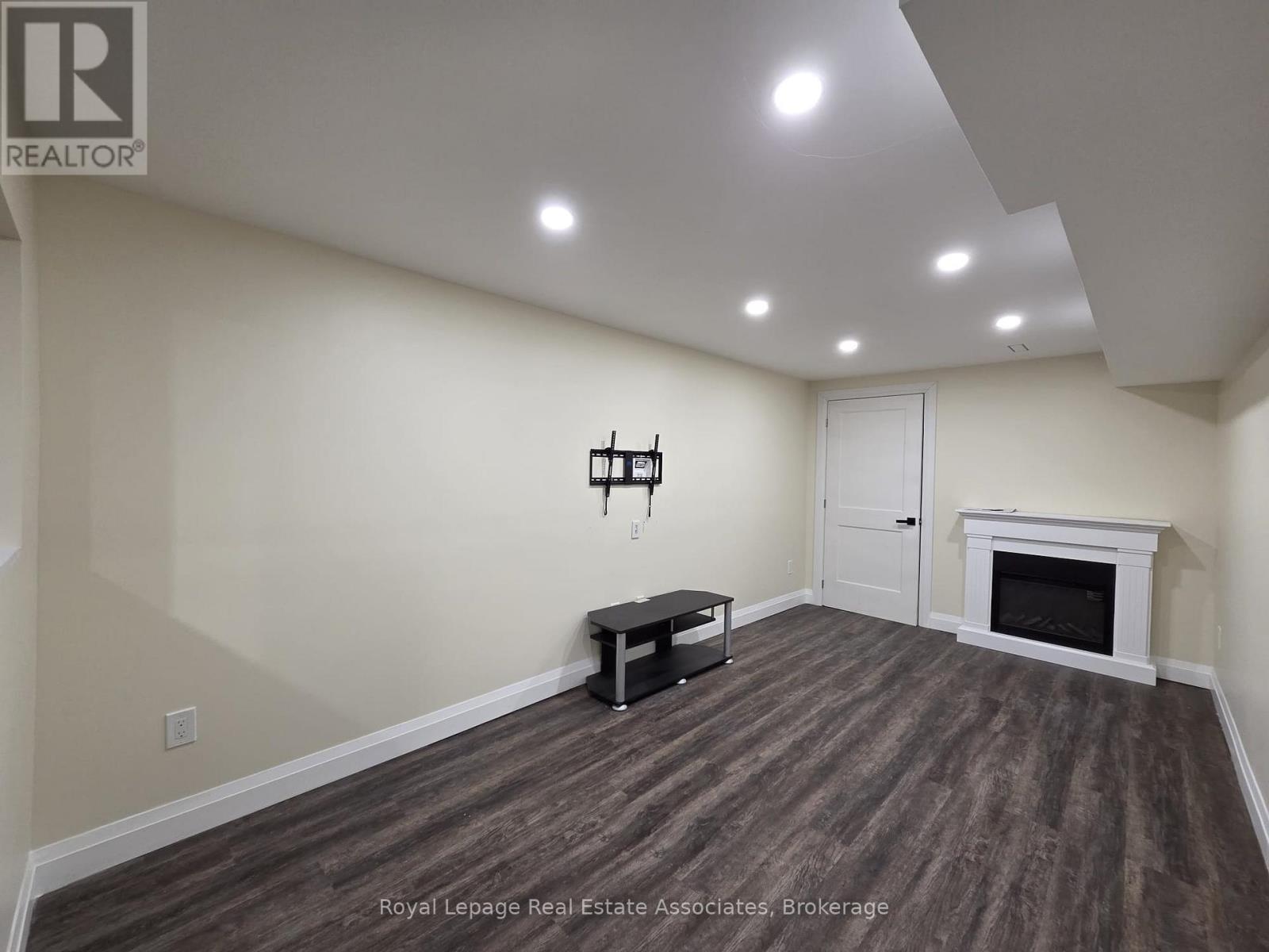 1546 Harwood Drive, Milton, Ontario  L9T 5K3 - Photo 39 - W12725296