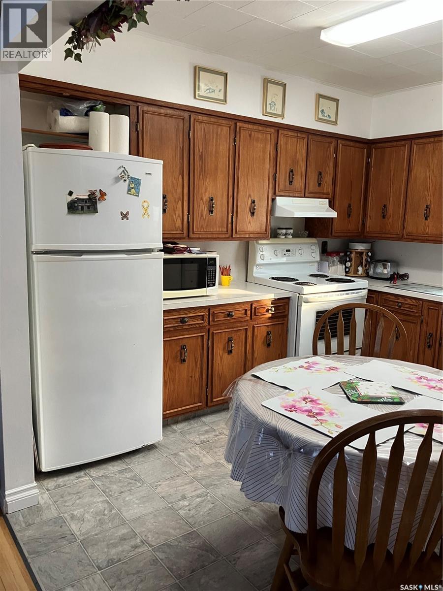 113 4th Avenue Sw, Ituna, Saskatchewan  S0A 1N0 - Photo 8 - SK020461