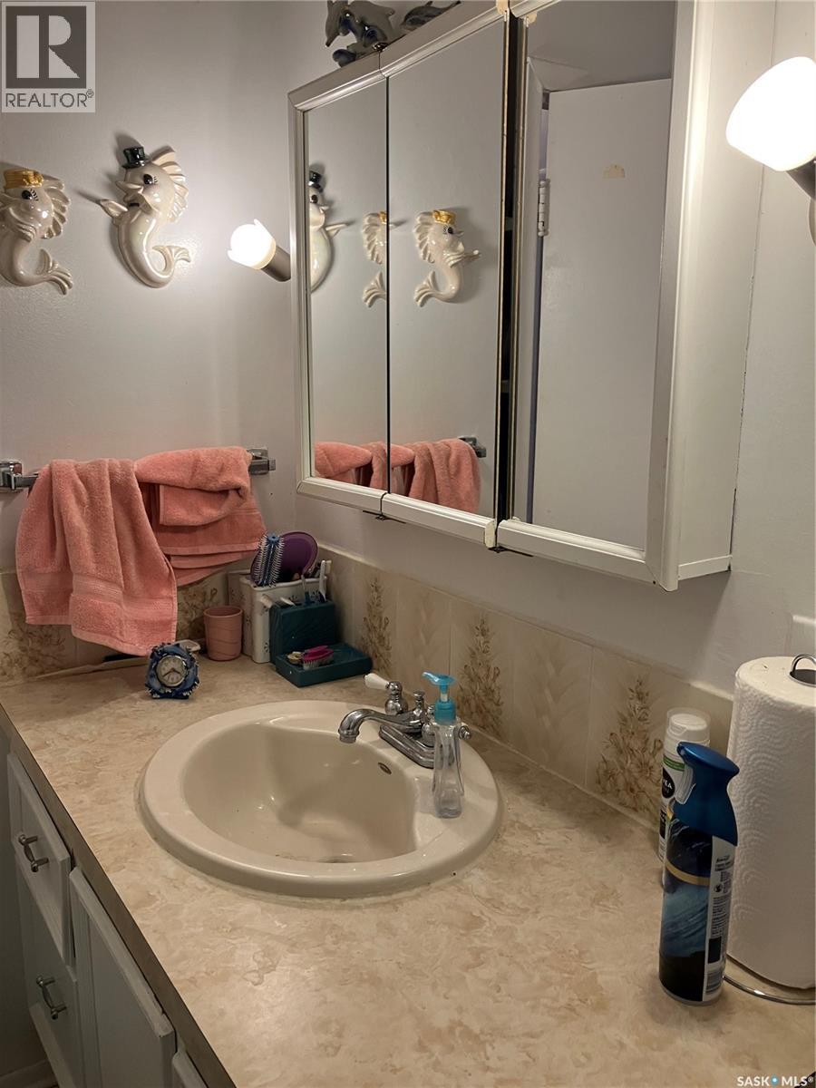 113 4th Avenue Sw, Ituna, Saskatchewan  S0A 1N0 - Photo 27 - SK020461