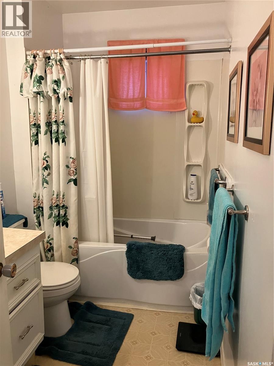 113 4th Avenue Sw, Ituna, Saskatchewan  S0A 1N0 - Photo 25 - SK020461