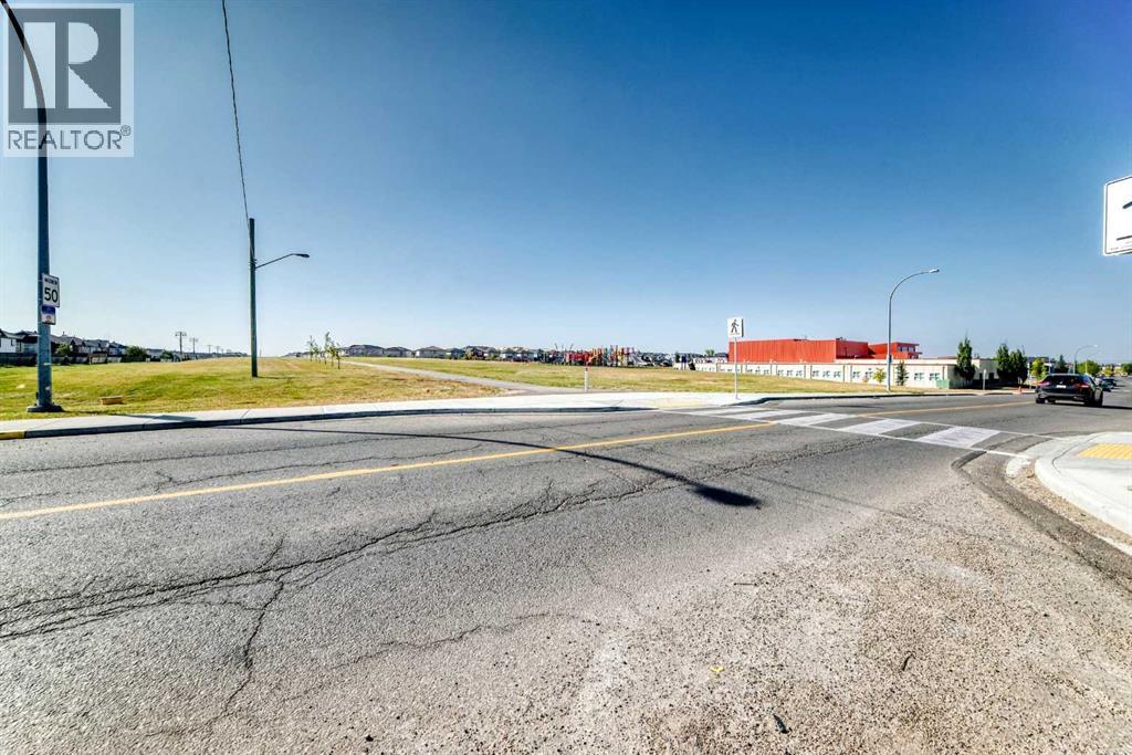 115 Saddlebrook Point Ne, Calgary, Alberta  T3J 0K3 - Photo 34 - A2258442