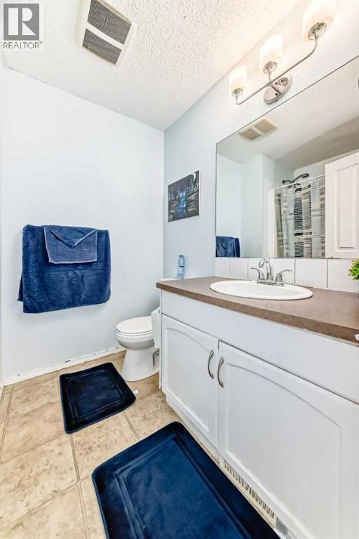 115 Saddlebrook Point Ne, Calgary, Alberta  T3J 0K3 - Photo 24 - A2258442