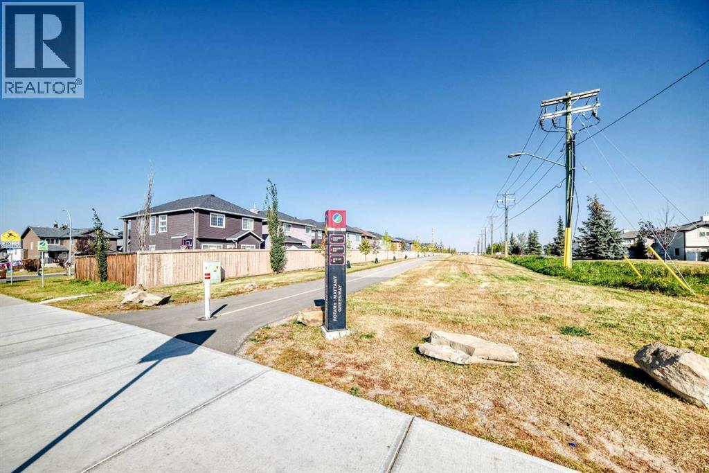 115 Saddlebrook Point Ne, Calgary, Alberta  T3J 0K3 - Photo 35 - A2258442